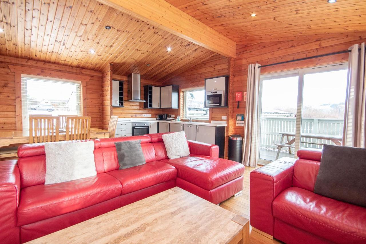 Aviemore Lodges Экстерьер фото