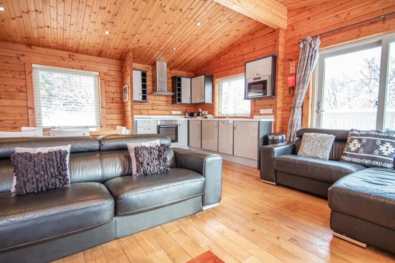 Aviemore Lodges Экстерьер фото