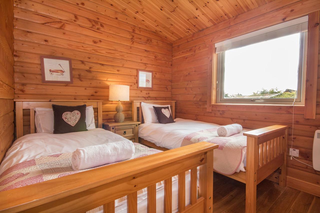 Aviemore Lodges Экстерьер фото